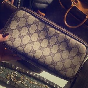 Gucci clutch like or wallet